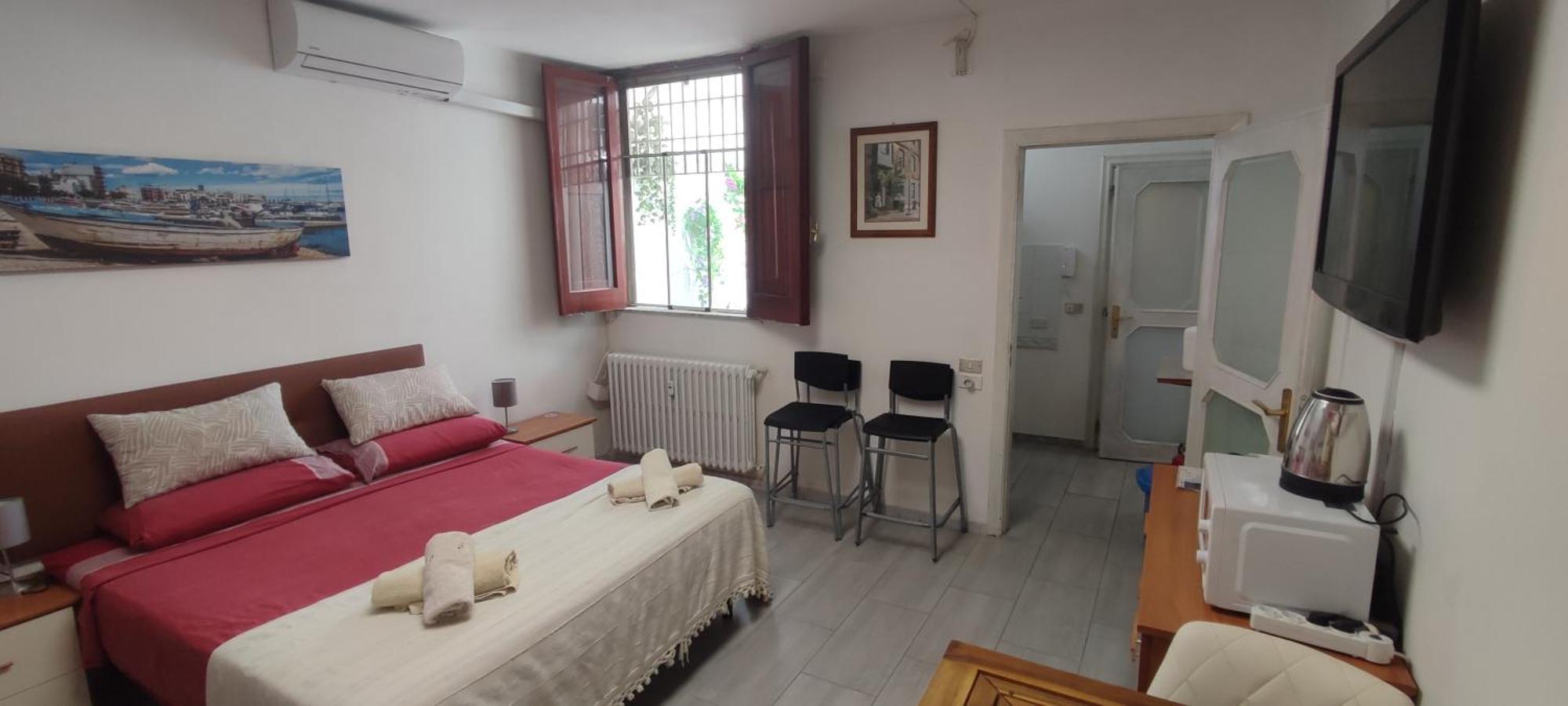 Super Central Studio, No Noise, Near Seaside, Shops Bari Exterior foto